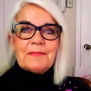 Meet your Posher, Francine